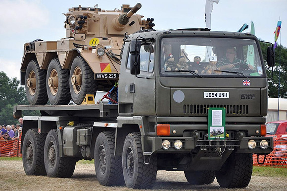 Leyland DAF (Scammell S26) DROPS J654UNH