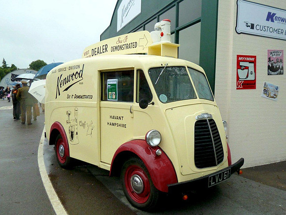 1954 Morris-Commercial J LVJ61