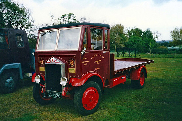 1933 Albion USU320