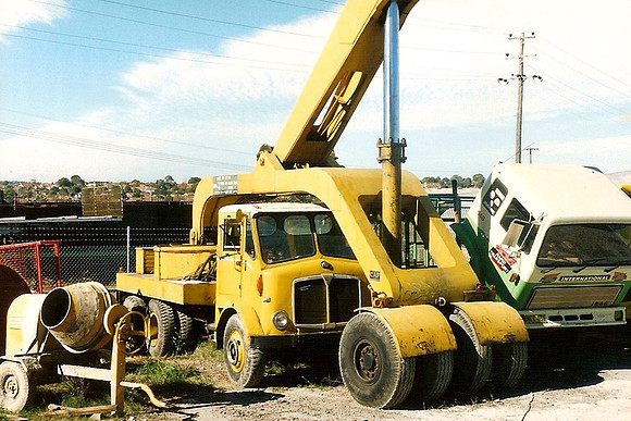 AEC Mammoth Major 6 Mk III crane (Sydney)