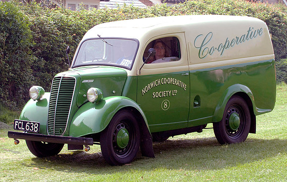 1952 Fordson Thames E83W