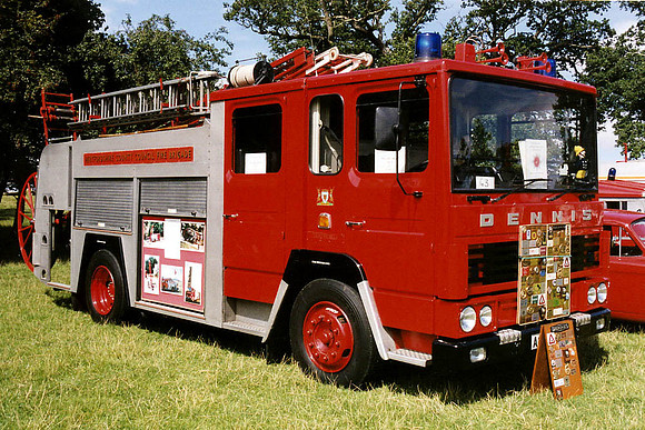 Dennis SS135  a253hpe 1_tt