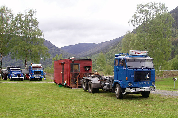 volvo_f88-6qn tv24123 1_lps