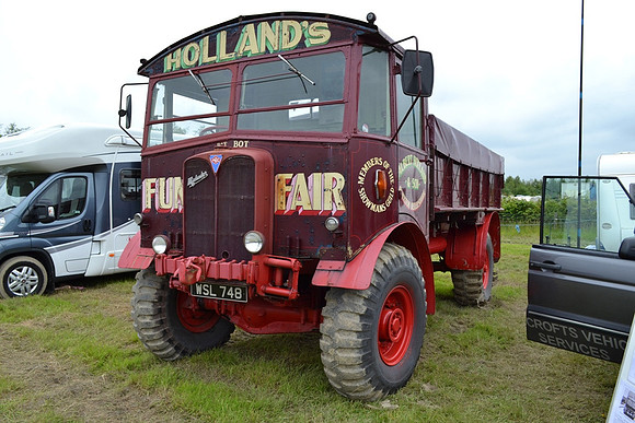 1944 AEC Matador WSL748