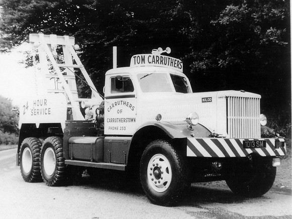 Diamond T 1013SM