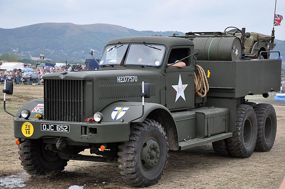 1939 Diamond T OJC652