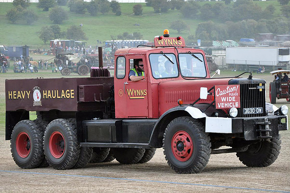 1943 Diamond T 3630DW