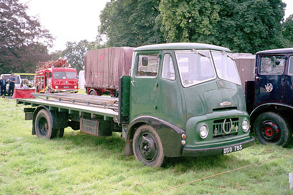 1957 Austin FE DSO785