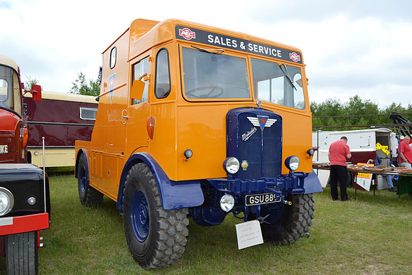 1940 AEC Matador GSU889