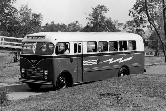 matadorqau_bus_jf22_1958_f05