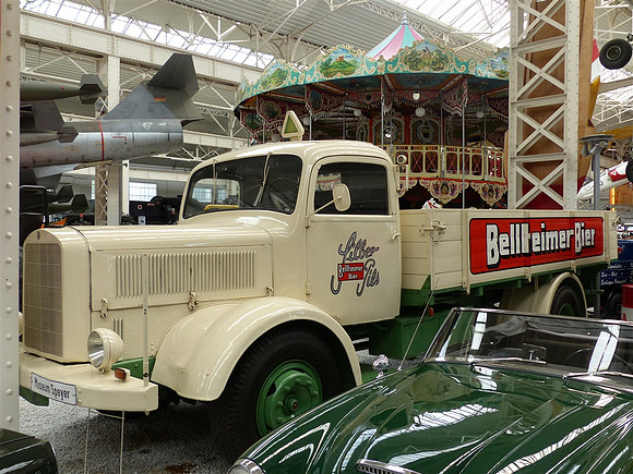 1954 Mercedes-Benz Brewery LKW