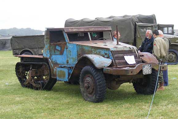 1943 Diamond T M3 JNG985