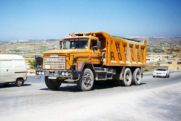 scammell_s24z_qm fav353 1_pj