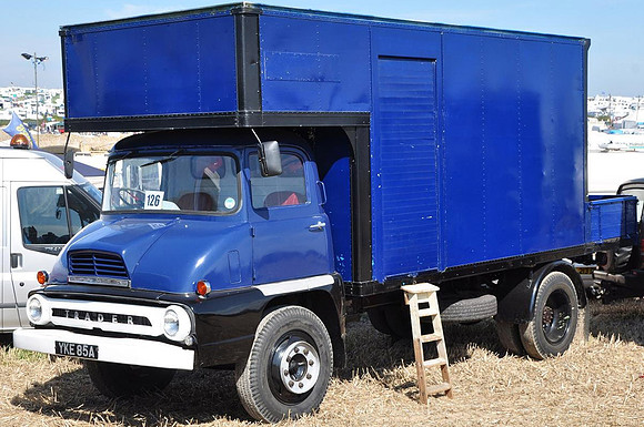 1963 Thames Trader YKE85A