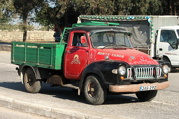 bedford_tj1aqm jag292 1_ps