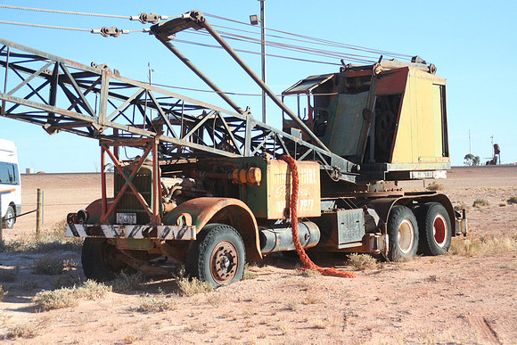 AEC Mammoth Major 6 Mk III crane truck, Coober Pedy