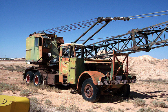 AEC Mammoth Major 6 Mk III crane truck, Coober Pedy