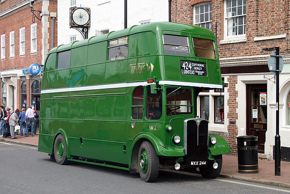 Timebus 581J (MXX244, ex-RLH44)