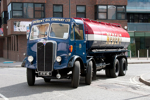 1947 AEC Mammoth Major KYF16