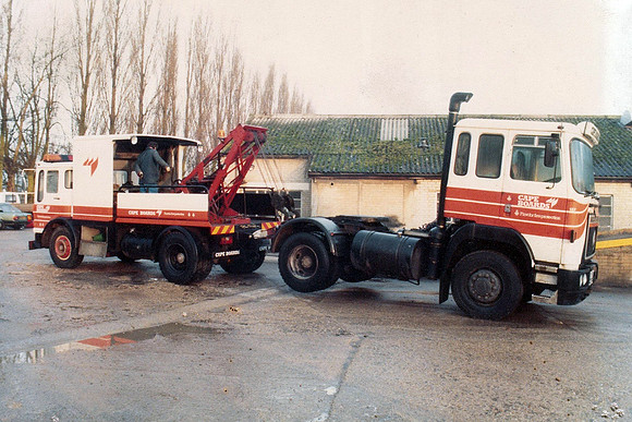 AEC recovering Seddon Atkinson 401 YPD207Y
