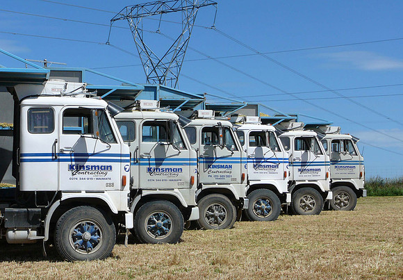 volvo_g88-6qnz_av_1a