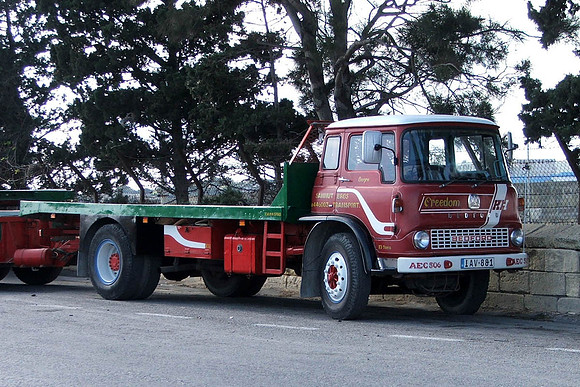 bedford_tk7qm iav881 1_ps