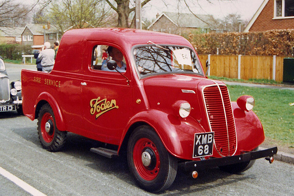 1956 Fordson E83W XMB68