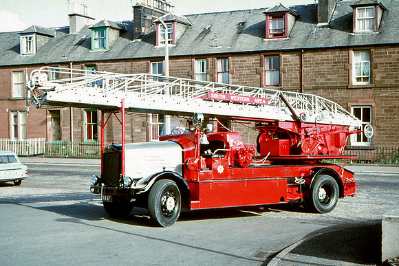 1943 Dennis/Merryweather GXA87