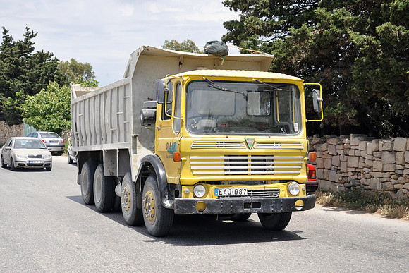 AEC Mammoth Major 8 EAJ087