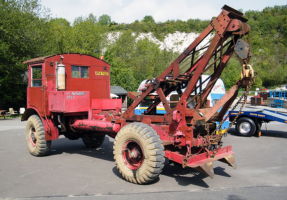 1943 AEC Matador PFW716G