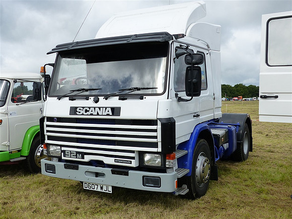 1986 Scania 92M Tractor D607WJL