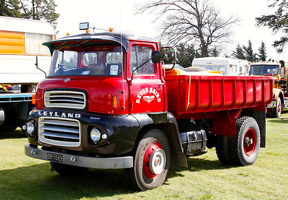 1966 Leyland Comet LAD DB5583