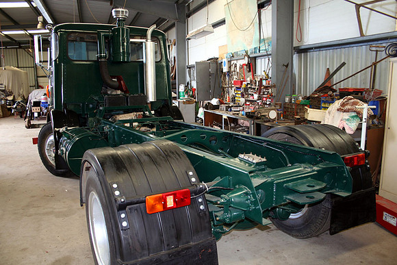 mandator5qau_bc2006-09-18b_aw
